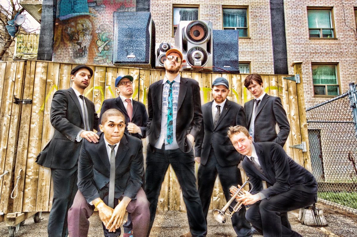KC Roberts & The Live Revolution