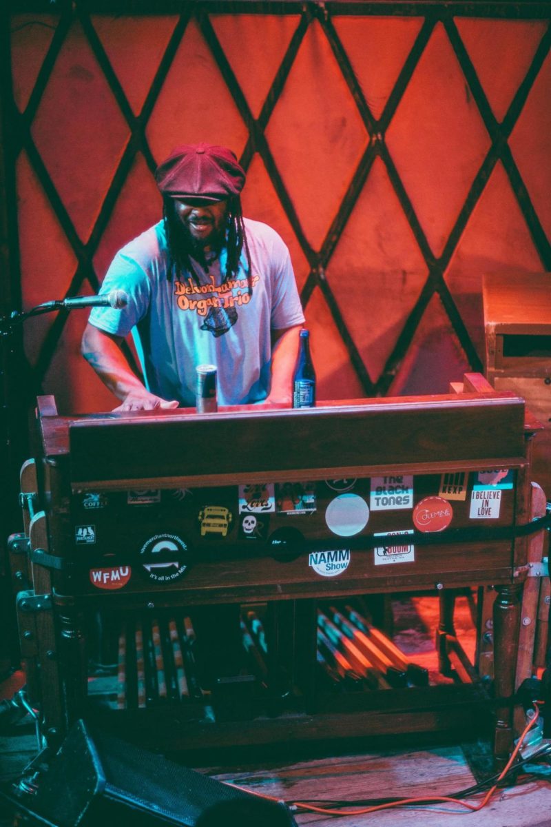 Delvon Lamarr Organ Trio