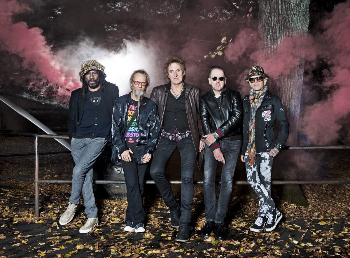 Carl Carlton & The Songdogs